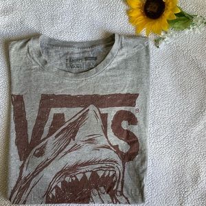 Classic vans tee